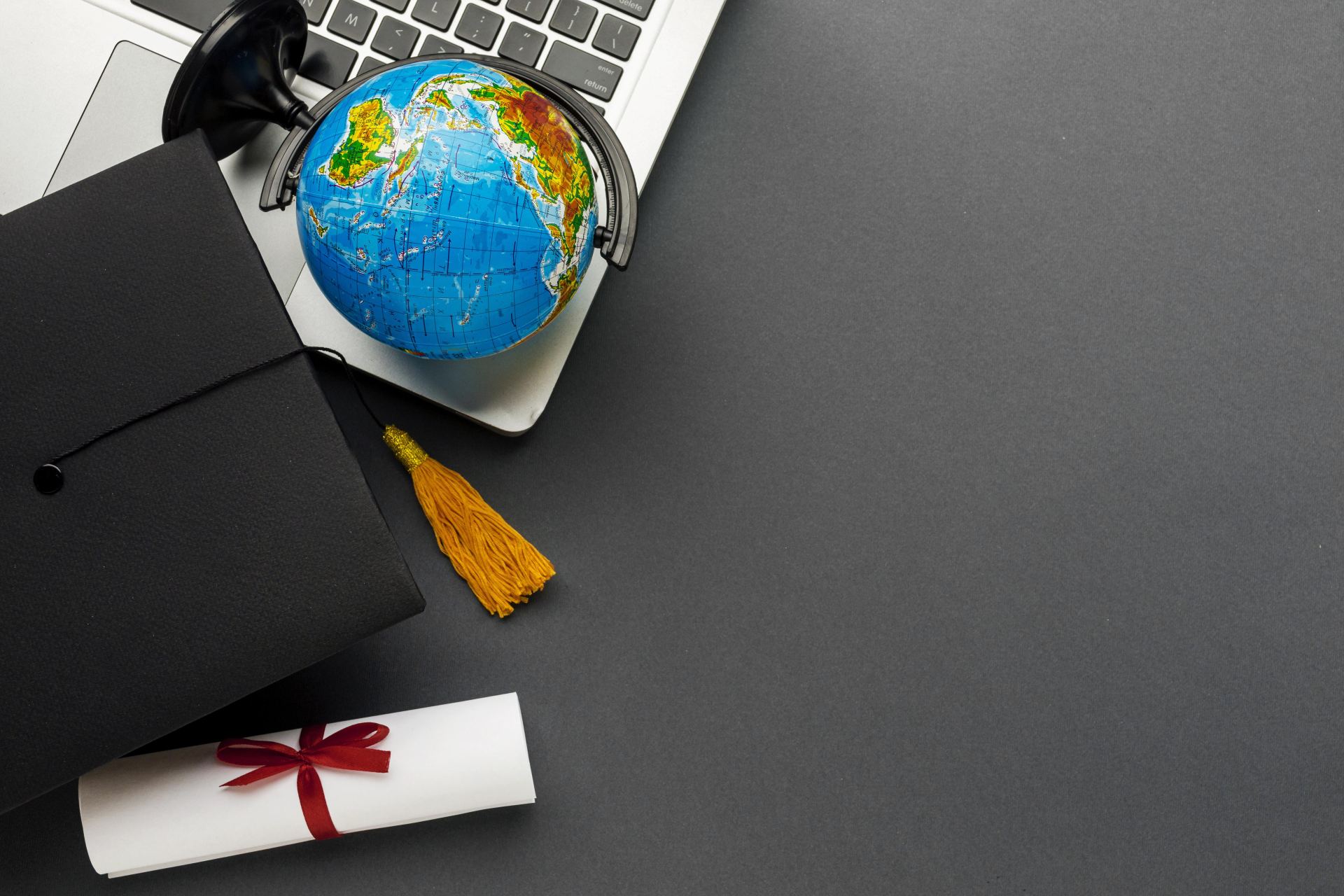 Express Entry Consultant in Brampton